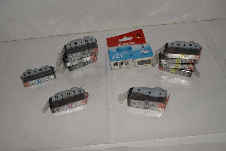 ^^ CANON PIXMA CLI-221C, CLI-221Y, CLI-221M, CLI-221BK - LOTE DE 12 - NUEVO (QE97) Foto 1 de 2