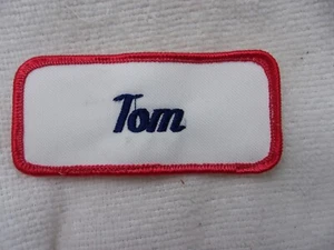 TOM GEBRAUCHT BESTICKT VINTAGE NÄHEN AUFNÄHEN AUFNÄHER ETIKETTEN VERSCHIEDENE FARBEN VERFÜGBAR - Bild 1 von 33