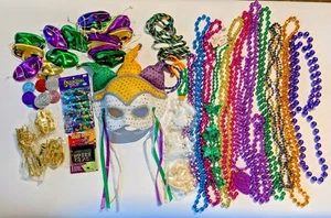 MARDI GRAS MASK AND PARTY DECORATIONS LOT BUNDLE - Picture 1 of 6