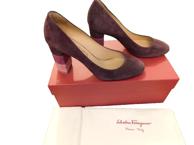 Salvatore Ferragamo 麂皮绒 Plum Rouge Classy Pumps FAB 3 色 3.5 英寸高跟鞋 7.5 码 — 第 1/4 张图片