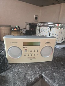 ROBERTS GEMINI 25 MW/FM RDS/DAB RADIO . Good Condition & Perfect Working Order. - Picture 1 of 6