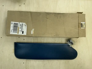 GM OEM Sunshade Dark Blue 85-96 G10 G20 G30 P30 G1500 G2500 G3500 15700013 NOS - Picture 1 of 9