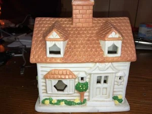 Vintage Ceramic Party Lite House Tea Light Candle Holder - Picture 1 of 6