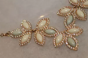 Collana Firmata LC Liz Claiborne Statement Cristalli Grosso Tono Oro Crema Lime - Foto 1 di 6