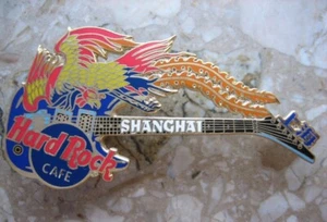 Hard Rock Cafe Shanghai Guitar Pin - Bild 1 von 1