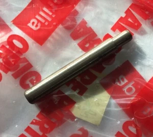 8502823 Perno Guida Forchetta Cambio Aprilia Af1 50 89 - Europa 50 90 - Rx 50 89 - Bild 1 von 1