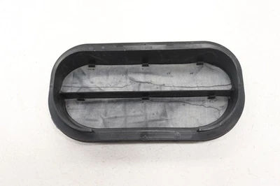 2017 - 2025 AUDI A4 REAR RIGHT QUARTER AIR PRESSURE VENT GRILLE OEM 6R0819465B - Image 1 of 4