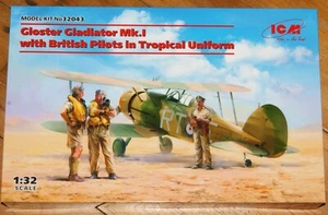 ICM 32043 : Gloster Gladiator Mk.I mit brit. Piloten in Tropenuniform / Kit 1:32 - Bild 1 von 1