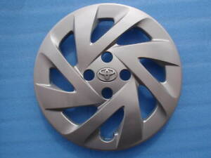 TOYOTA Aqua NHP10 Wheel Cap Wheel cover X1 15 inches 42602-52620　USED
