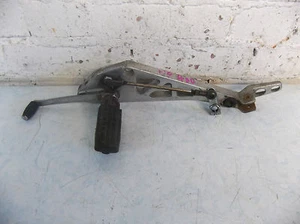 REPOSAPIÉS, SUSPENSIÓN Y PALANCA DE CAMBIOS HONDA VF400 F NC13 - Imagen 1 de 1