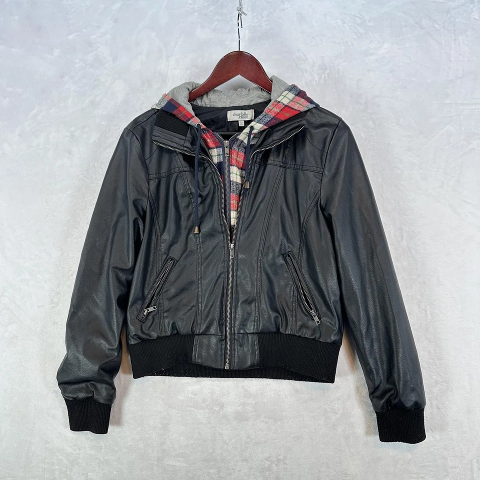 Chaqueta Charlotte Russe para mujer grande negra imitación cuero con capucha forrada a cuadros Y2K Foto 1 de 4