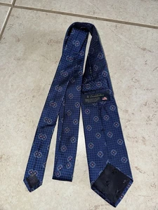 Brooks Brothers Krawatte mit blau rotem geometrischem Design 100 % Seide Herrenkrawatte 58 Zoll - Bild 1 von 8