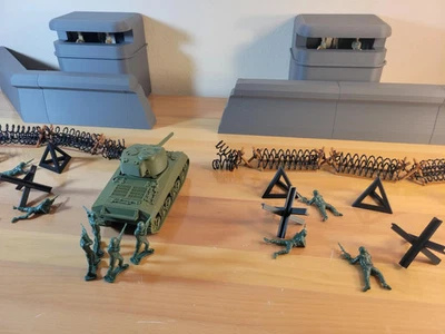 German Atlantic Seawall WWII: 1/32 Army Men Scale  - Image 1 of 4