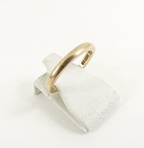 9ct Gold Wedding Ring Band Vintage Hallmarked Fidelity 2mm Size J with Gift Box - Picture 1 of 8