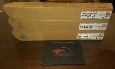 Nuevo juego de tóner genuino Ricoh Savin Lanier CMY de 3 colores para Ricoh MP C3502 MP C3002 Foto 1 de 2