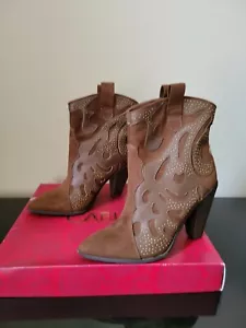 Carlos by Carlos Santana Sterling Women's Brown Leather Heels Western - Picture 1 of 4