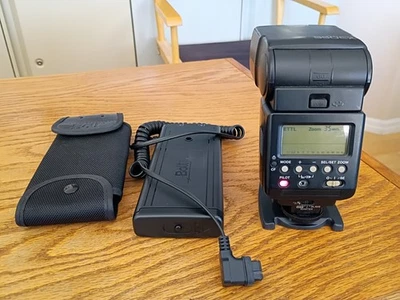 Flash para cámara Canon Speedlite 550EX montaje en zapata, paquete de alimentación de perno cargado, probado Foto 1 de 4