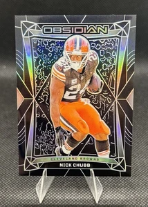2024 Panini Obsidian #44 Nick Chubb - Bild 1 von 2