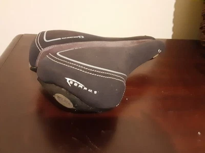 Sillín cómodo Serfas RX para hombre para bicicleta de carretera, híbrida o de crucero. Asiento Gel Foto 1 de 3