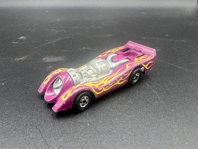 Hot Wheels Jet Threat Ciruela Paredes Negras Colores Voladores Resistente Coche Decente Foto 1 de 4