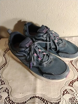 Skechers Shoes Womens 9 Black/Purple GOrun Consistent Sneakers Mesh Excellent Co - Image 1 of 4