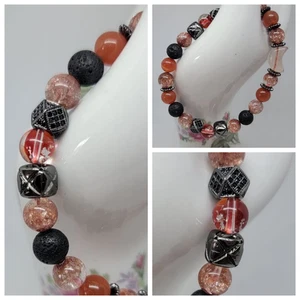 Bracciale Ribes Rosso, Agata Candy Colorata Rossa, Piuma di Feonice Rossa Roccia Lava - Foto 1 di 5