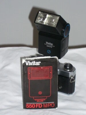 Vivitar 550FD Auto Thyristor Flash - Image 1 of 4