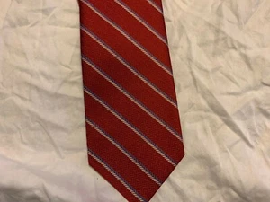 DANIEL CREMIEUX SIGNATURE COLLECTION TIE LIMITED EDITION 100% SILK - Picture 1 of 4