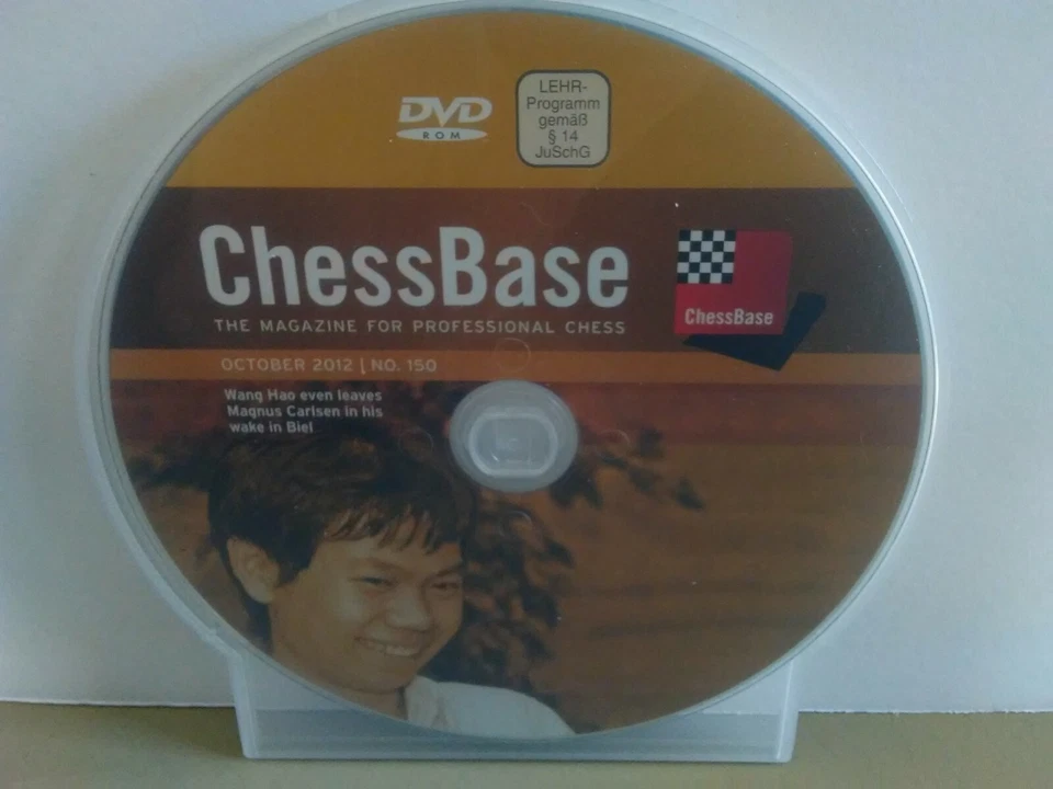 ITHistory (2012/10) IBM PC Software: CHESSBASE Magazine CD (Wang Hao) - Image 1 of 1