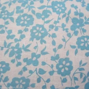 50cm x 92cm Vintage Cotton Sewing Fabric 1960s Retro Blue Floral Crepe Weave - Picture 1 of 5