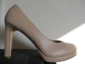 M & S nude court shoes UK 6.5 / EU 40 standard fit - Picture 1 of 6