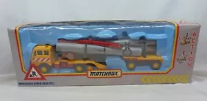 Matchbox Super Kings CS-11 Mercedes Benz 1628 PT Pipe Truck - Foto 1 di 3