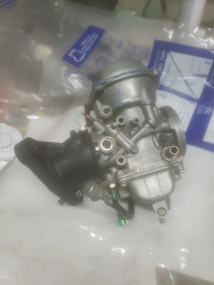 Carburador Keihin VE 1994-2012 42 mm funciona bien. Foto 1 de 4