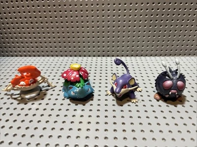 Lote de 4 figuras juguetes Pokémon Tomy vintage 1999 Exc. Co. Foto 1 de 4