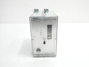 Asea RXFE 4 RK 545 001-BB Combiflex Frequency Relay 120v-ac - Picture 1 of 5