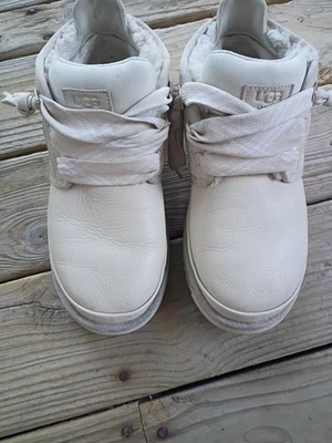 Men's Ugg Sea Salt Neumel Sz. 10 - Image 1 of 3