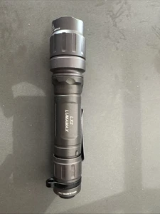 Surefire LX2 Lumamax LED Flashlight - Picture 1 of 4