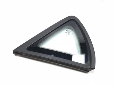 2014 现代口音左后四分之一玻璃原始设备制造商 87810-1R210 — 第 1/4 张图片