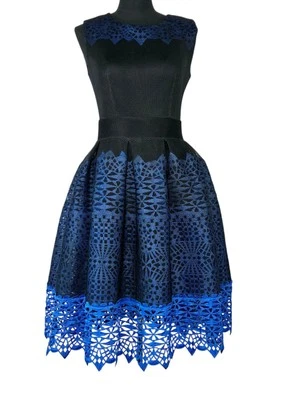 Vestido Maje Russe novo com etiquetas tamanho 3 (EUA 8) preto azul royal malha bainha de renda guipure $495 - Imagem 1 de 4