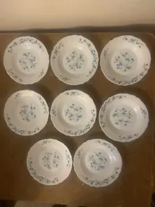A SET OF 8 ARCOPAL FRANCE VERONICA BLUE FLORAL PATTERN 9” SOUP BOWLS - Picture 1 of 7