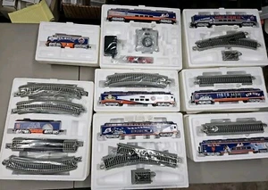 Bachmann HO Hawthorne Village New York Mets 8 Piece Train Set w/Track Never Used - Picture 1 of 13