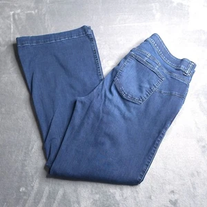 Torrid Womens Bombshell Flare Jeans 18T Mid Rise Medium Wash Super Soft Stretch - Picture 1 of 8