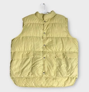 Vintage Woolrich Goose Down Vest Men Large Beige Gold 90s Retro Quilted Puffer - Picture 1 of 19