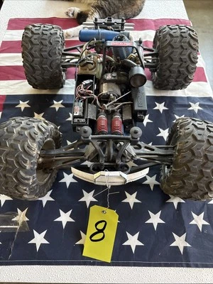 TRAXXAS REVO 2.5 PreOened/Project Truck Motor Turns Freely & Compression - Image 1 of 4