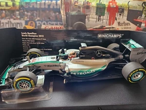 1/18 Minichamps Mercedes W06 Hybrid Lewis Hamilton 2015 World Champion Edition - Picture 1 of 15