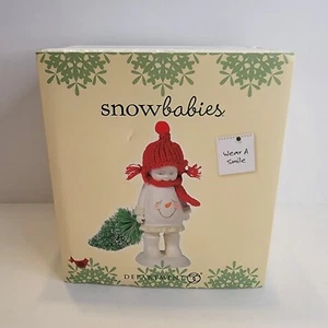 Department 56 Snowbabies "Wear A Smile" Retired 2021 Porzellan Figur in Box  - Bild 1 von 9