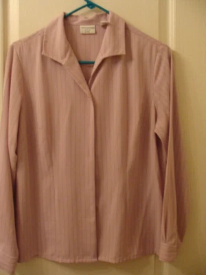 Vtg Covington Women Blouse Shirt Polyester Pin Stripes Lilac Mauve 12P - Image 1 of 4