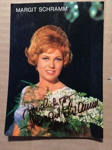 MARGIT SCHRAMM - AUTOGRAMMKARTE mit ORIGINAL AUTOGRAMM - ca. 15 x 10,5 cm  - Picture 1 of 2