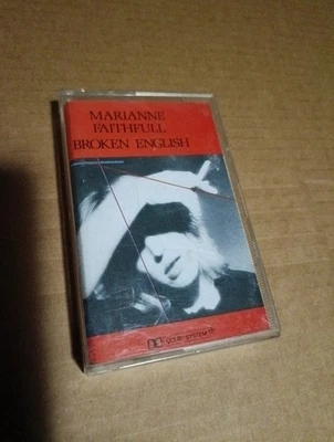 Marianne Faithfull - Inglés roto.    Cassette en muy buen estado+/en muy buen estado+ Foto 1 de 3
