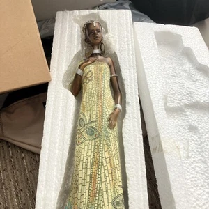 Stunning Sherratt And Simpson Maasai Woman Figurine #57538 14 Inches New In Box - Picture 1 of 4